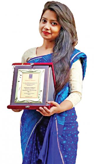 সহশিক্ষা কার্যক্রম বিশ্ববিদ্যালয়ের জীবনটা রঙিন করেছে জান্নাতুল রাফিয়া